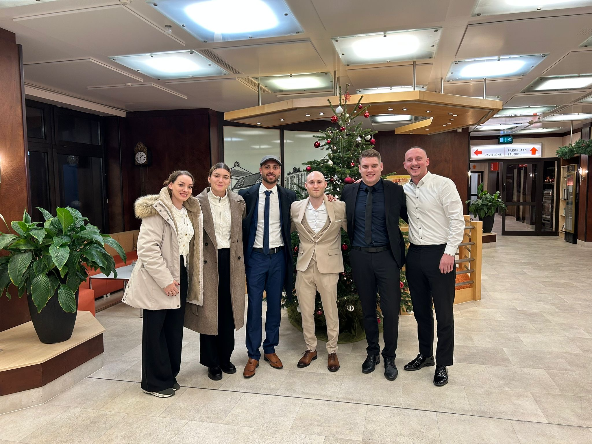 Das Team von Lehmann Energy bei einem gemeinsamen Treffen.